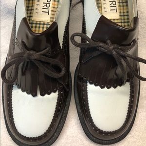 Spirit saddle shoes
